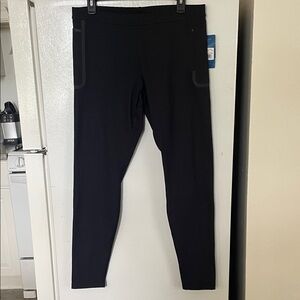 Brooks Men’s Large Black Momentum Thermal Tights